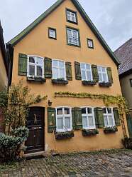 51: IMG-20251115-WA0093