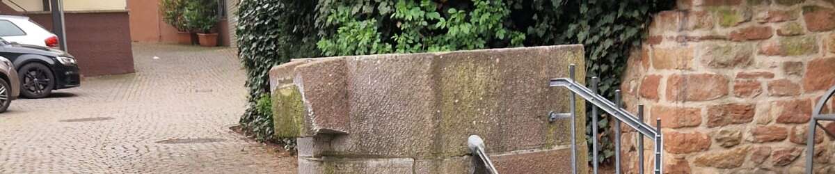 Klicken um die Schaltflächen zu zeigen oder zu verbergen